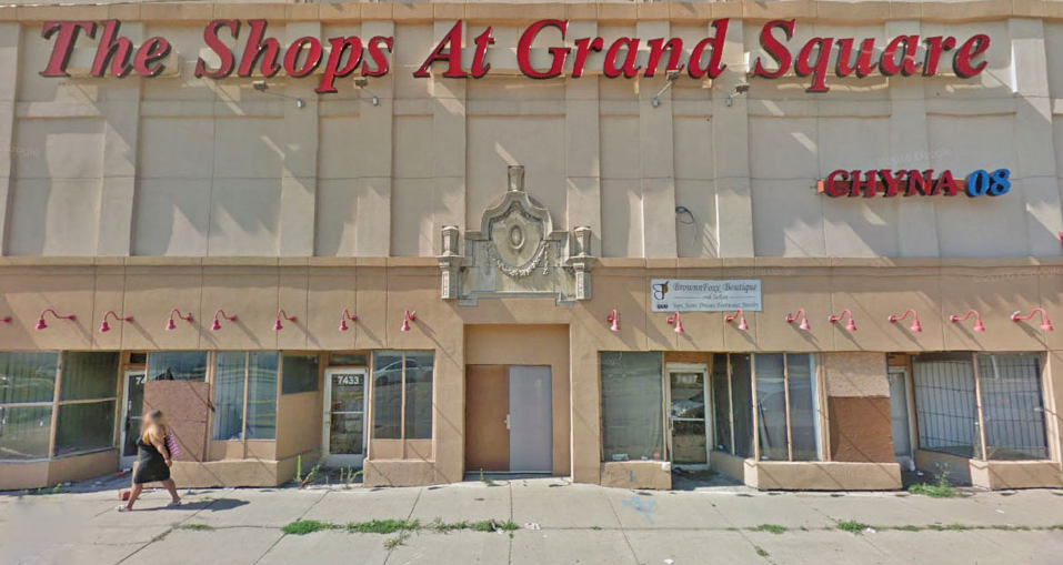 The Shops at Grand Square